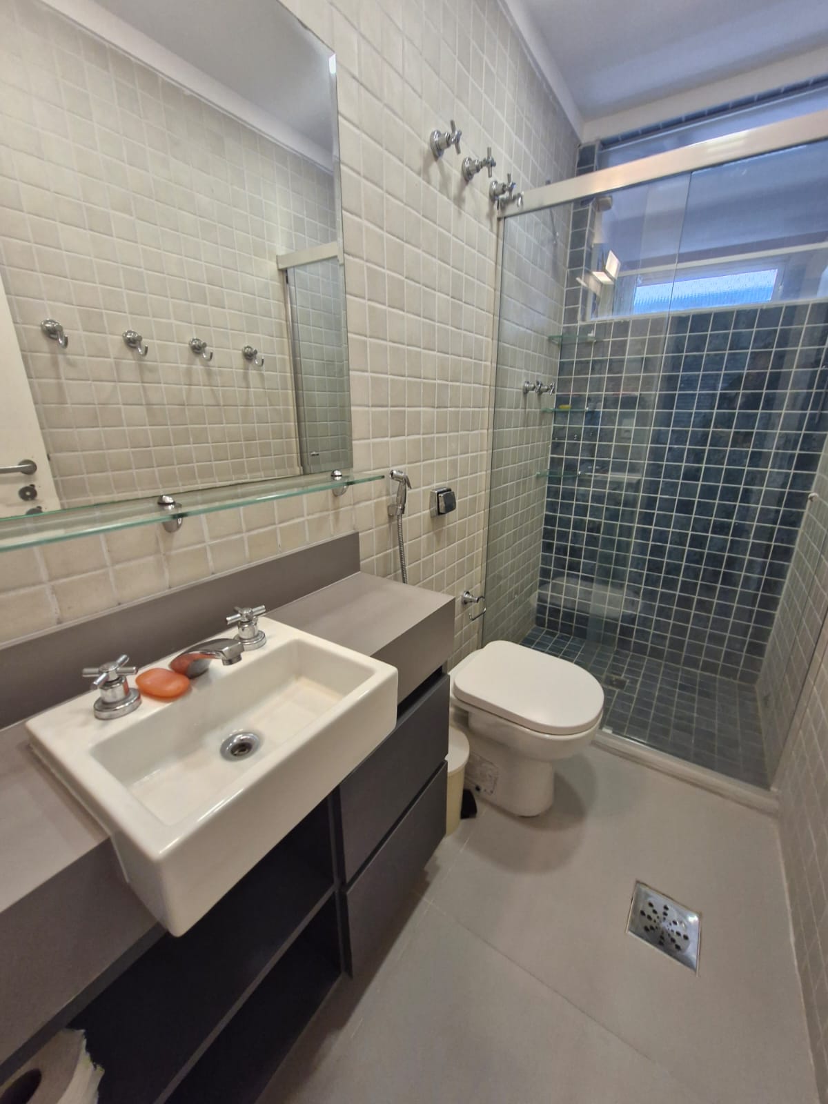 Apartamento à venda com 2 quartos, 120m² - Foto 17