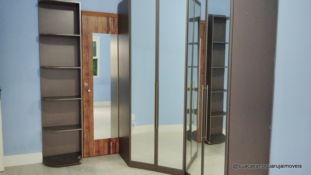 apartamento 2 dormitorios 1 vaga 74 M2 R$ 320.000,00 enseada guaruja 