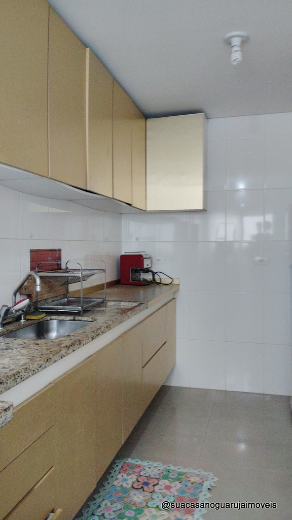 Apartamento 3 dormitórios 2 vagas 2 banheiros  99 m² R$ 900.000 Praia das Pitangueiras  Guaruja