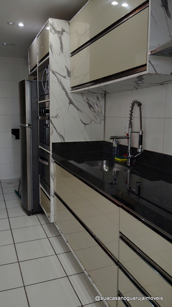 Apartamento  2 dormitórios à venda, 66 m² por R$ 750.000,00 - Loteamento João Batista Julião - Guarujá/SP COD. 3683212V