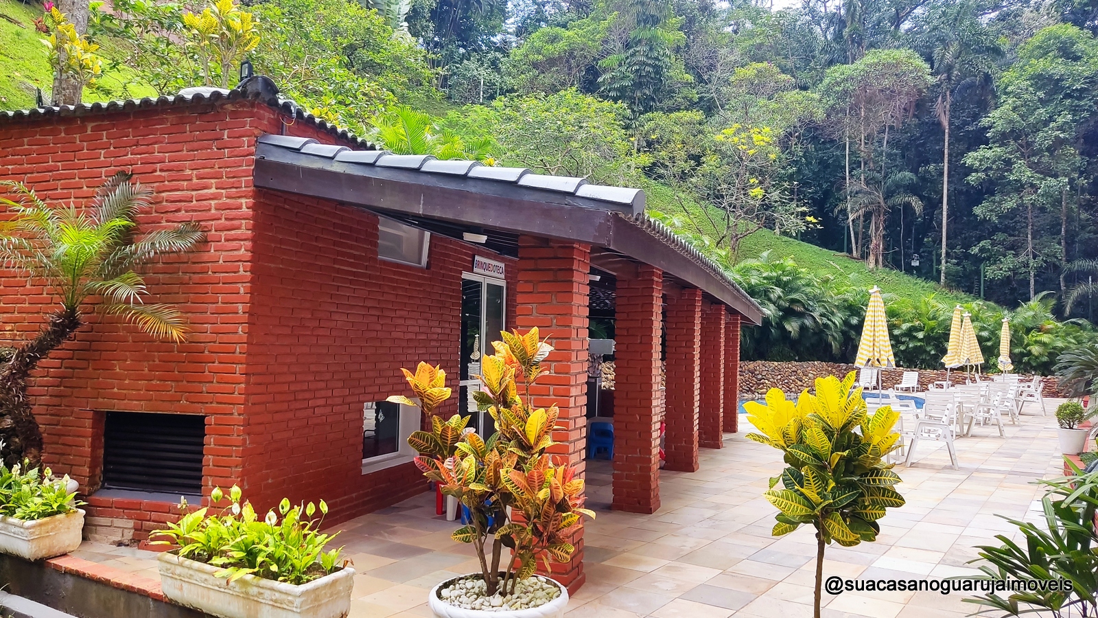 apartamento 3 dormitorios 2 suites 165 m2 2 vagas  condominio sorocotuba guaruja sp cod AP233519V