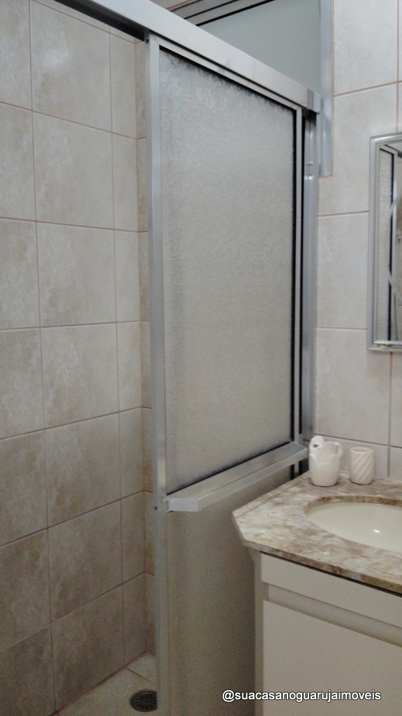 apartamento 3 dormitorios 1 suite 1 vaga 100 M2 por R$ 340.000,00 enseada guaruja 