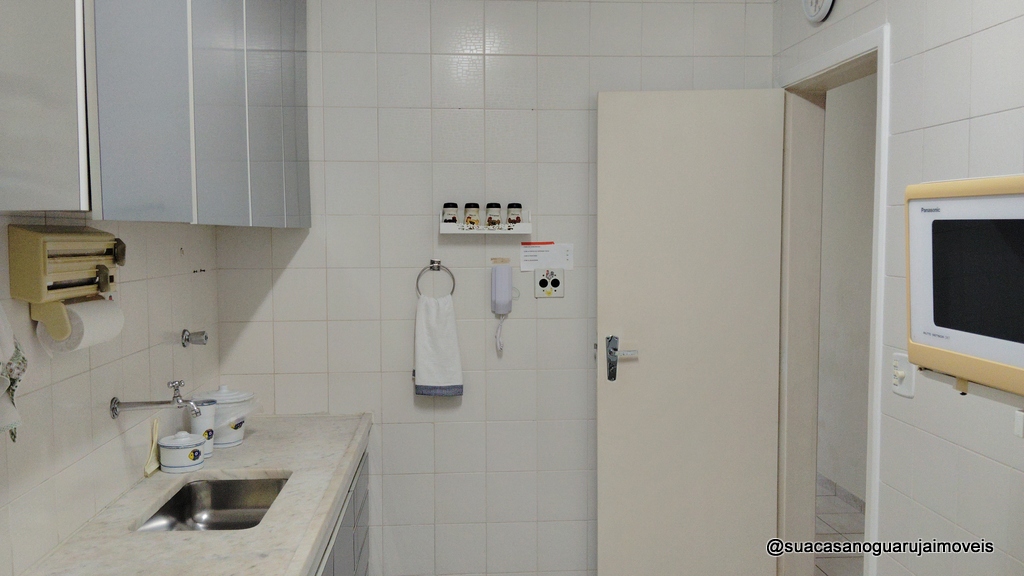 apartamento 3 dormitorios 1 suite 1 vaga 100 M2 por R$ 340.000,00 enseada guaruja 