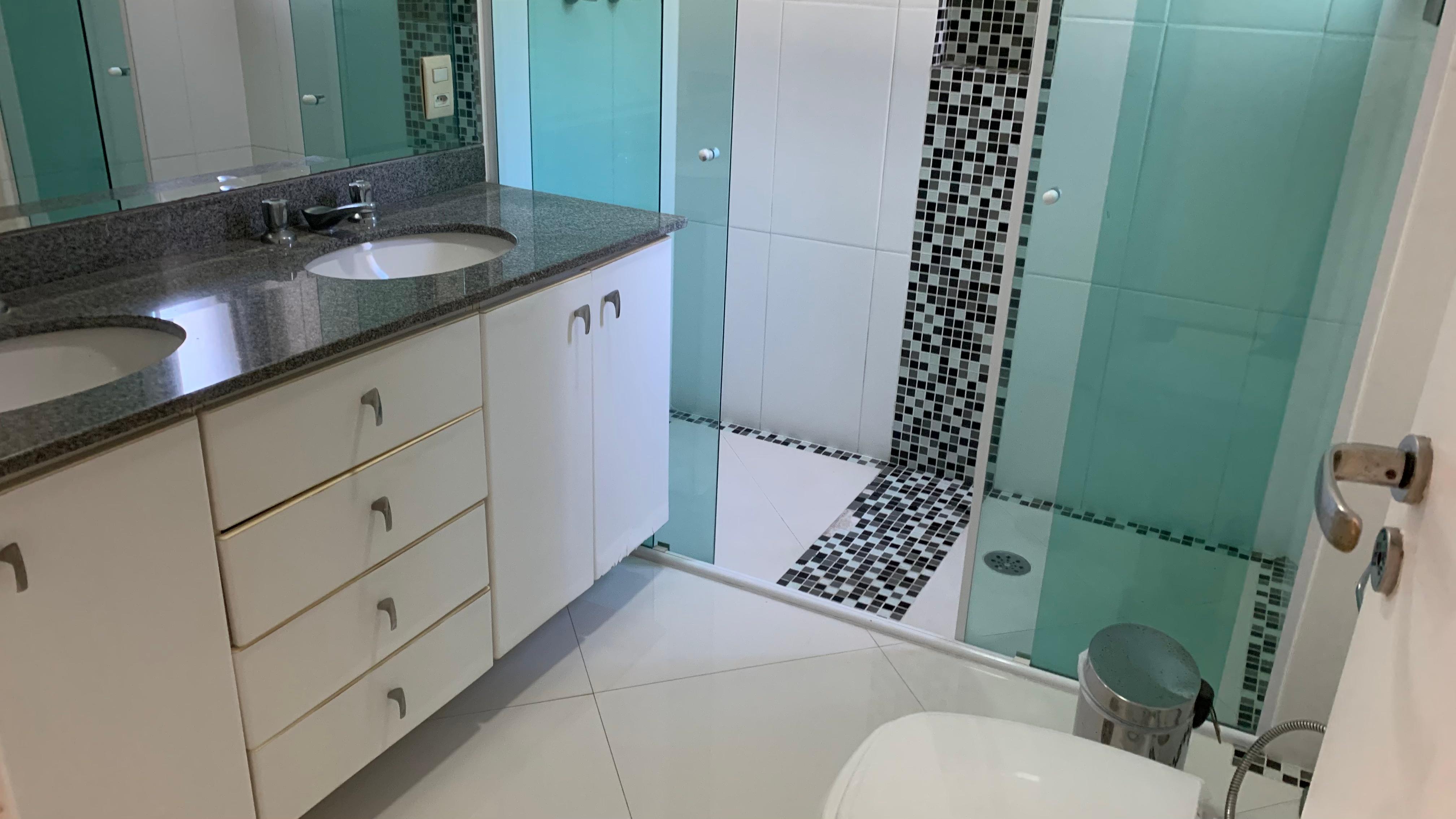 apartamento vista mar condominio sorocotuba guaruja 4 suítes 175m2 2 vagas morro sorocotuba cod 012T
