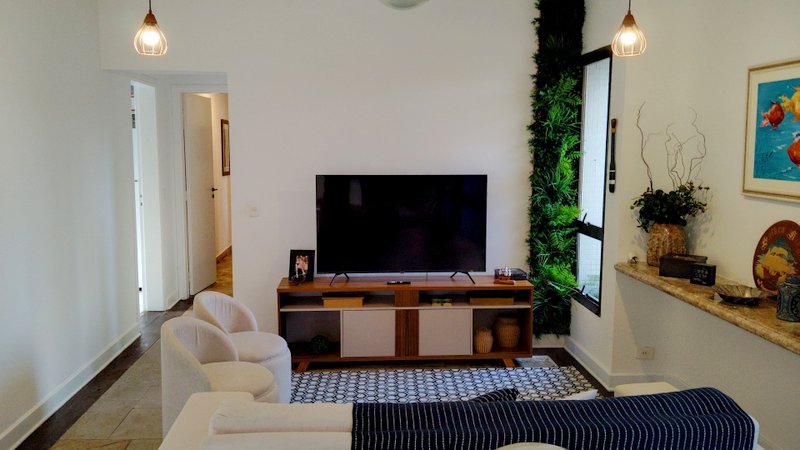 apartamento 3 dormitorios 1 suite 2 vagas por R$ 880.000.00 praia das pitangueiras guaruja cod R2140844 