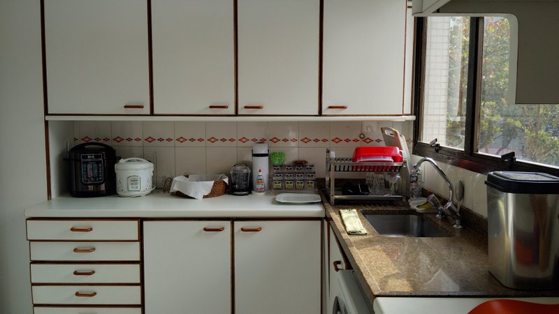 apartamento 3 dormitorios 1 suite 2 vagas por R$ 880.000.00 praia das pitangueiras guaruja cod R2140844 