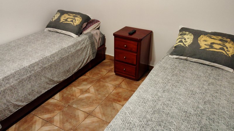 apartamento 3 dormitorios 1 suite 2 vagas por R$ 880.000.00 praia das pitangueiras guaruja cod R2140844 