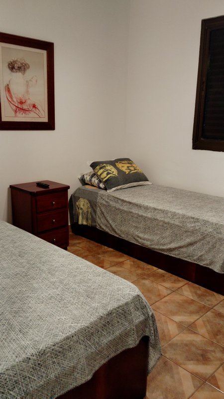 apartamento 3 dormitorios 1 suite 2 vagas por R$ 880.000.00 praia das pitangueiras guaruja cod R2140844 