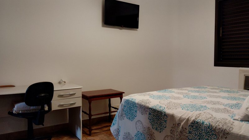 apartamento 3 dormitorios 1 suite 2 vagas por R$ 880.000.00 praia das pitangueiras guaruja cod R2140844 