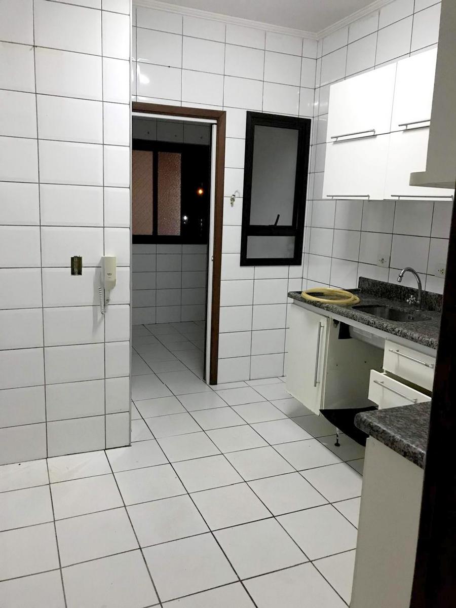 Apartamento à Venda no Condomínio Santa Rosa – Guarujá  3 Dormitórios 1 Suíte 90m² 1 Vaga de Garagem