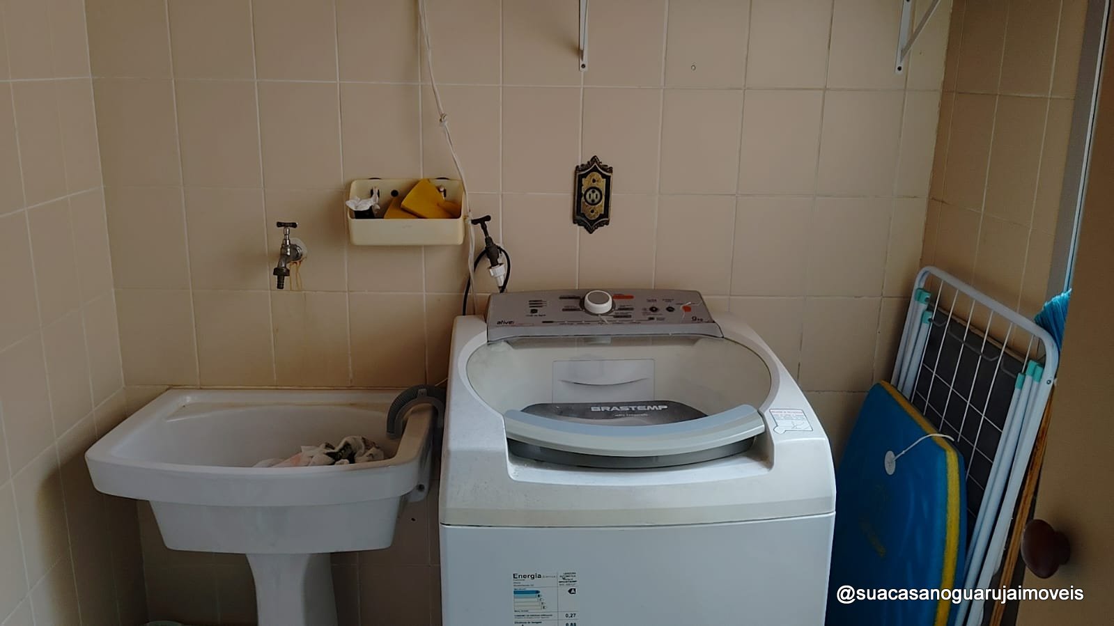 Apartamento Mobiliado na Praia da Enseada 3 Quartos 90m² Pronto para Morar ou Investir
