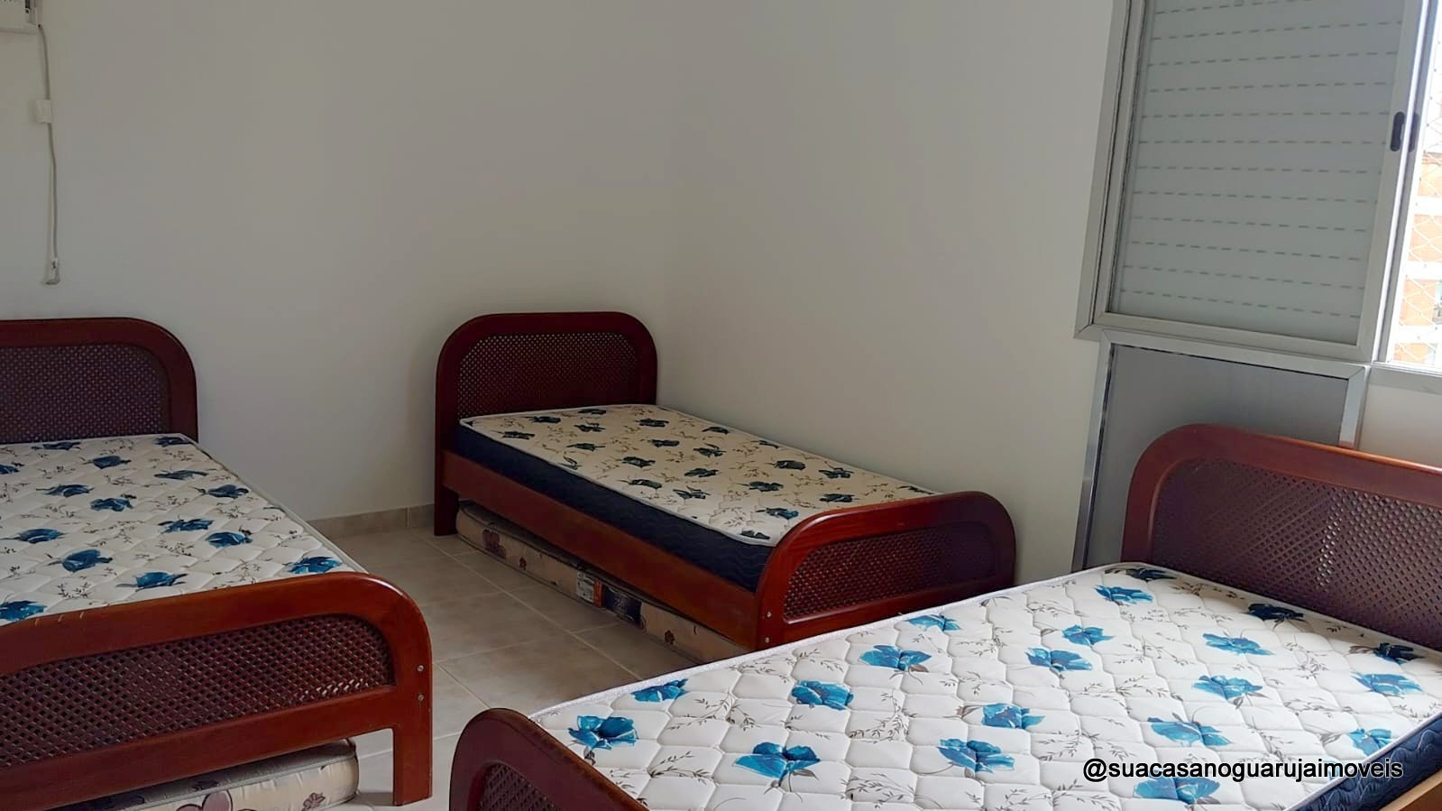 Apartamento Mobiliado na Praia da Enseada 3 Quartos 90m² Pronto para Morar ou Investir