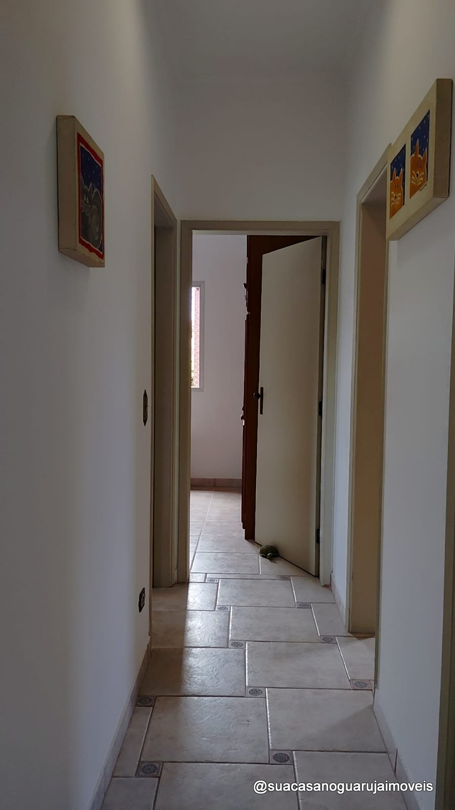 Apartamento Mobiliado na Praia da Enseada 3 Quartos 90m² Pronto para Morar ou Investir