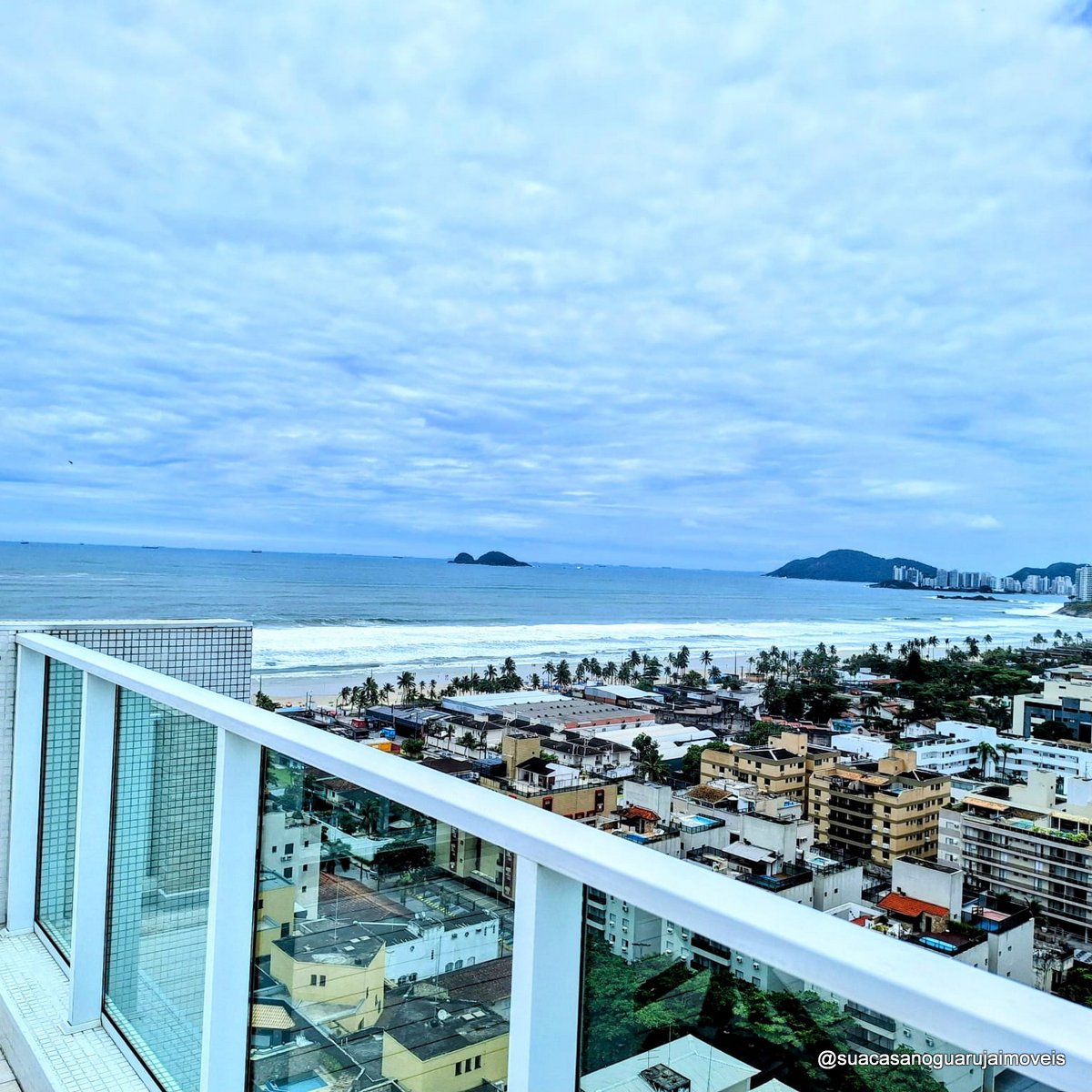 cobertura venda 3 dormitórios com lazer e vista para mar na Praia da Enseada cod cob2026
