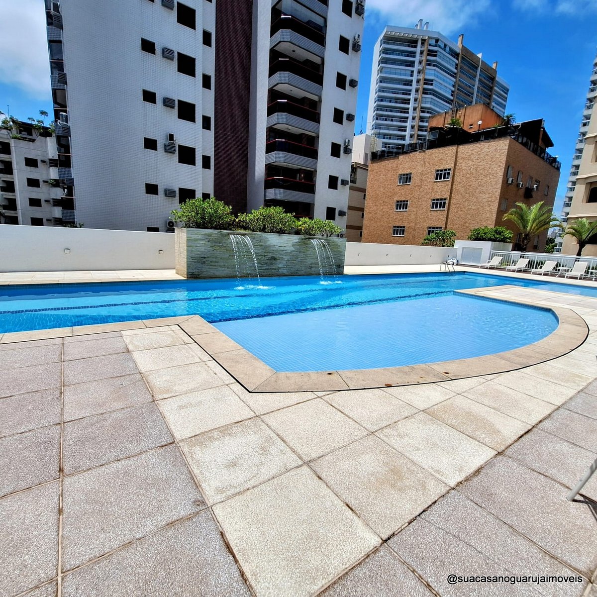 cobertura venda 3 dormitórios com lazer e vista para mar na Praia da Enseada cod cob2026