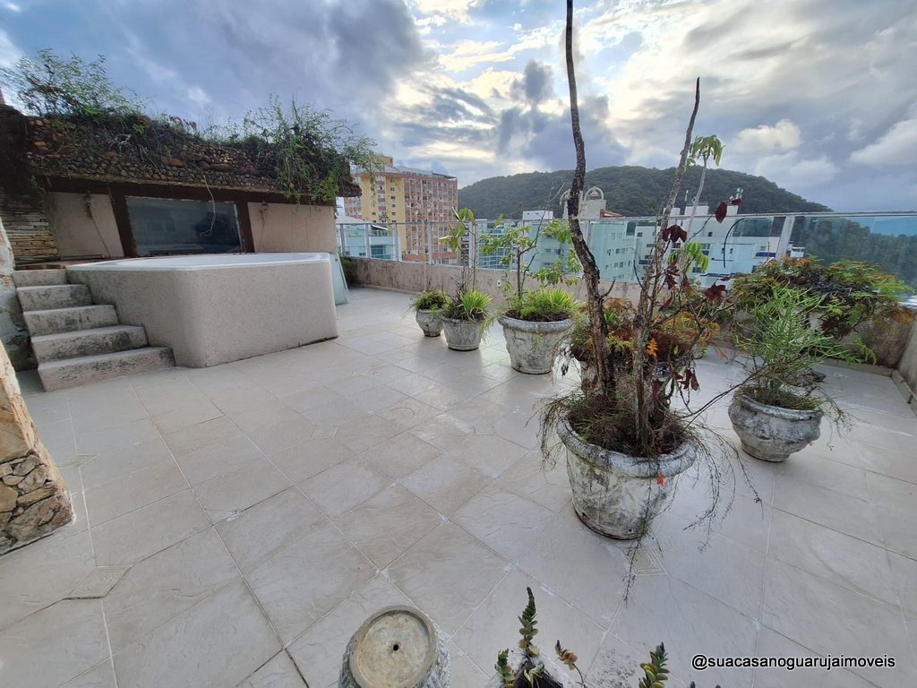 cobertura penthouse venda 6 dormitorios 1 suite 270 m2  1 vaga vista mar pitangueiras guaruja  