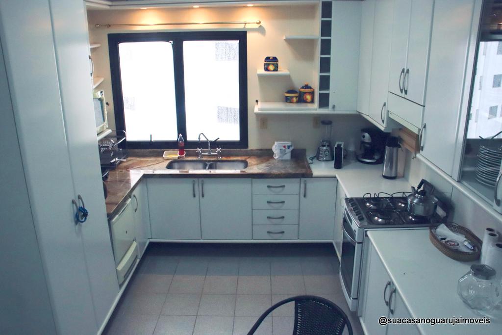 Apartamento com 4 dormitórios à venda, 251 m² por R$ 2.900.000 - Jardim Astúrias - Guarujá/SP COD. 447551V