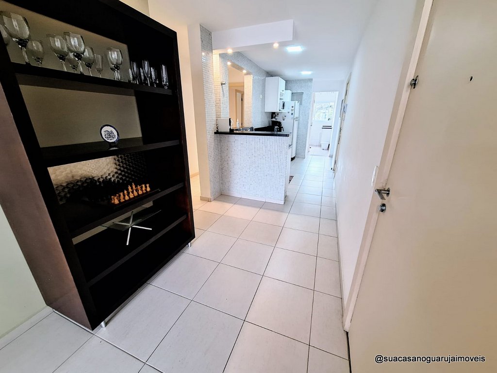Apartamento à Venda na Praia das Pitangueiras – Guarujá 3 Suítes, Vista Mar, Condomínio com Lazer Completo APP10202191V