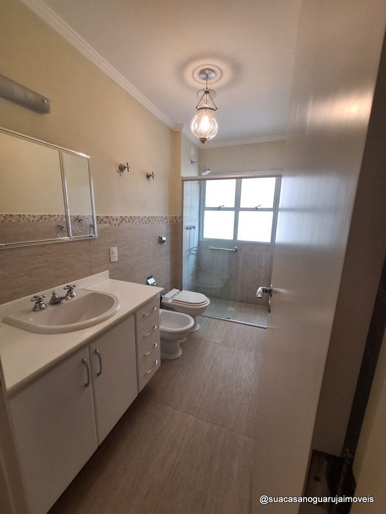 Apartamento à Venda 3 dormitorios  Pitangueiras – Guarujá Vista Mar Condomínio com Lazer Completo APP102021912V