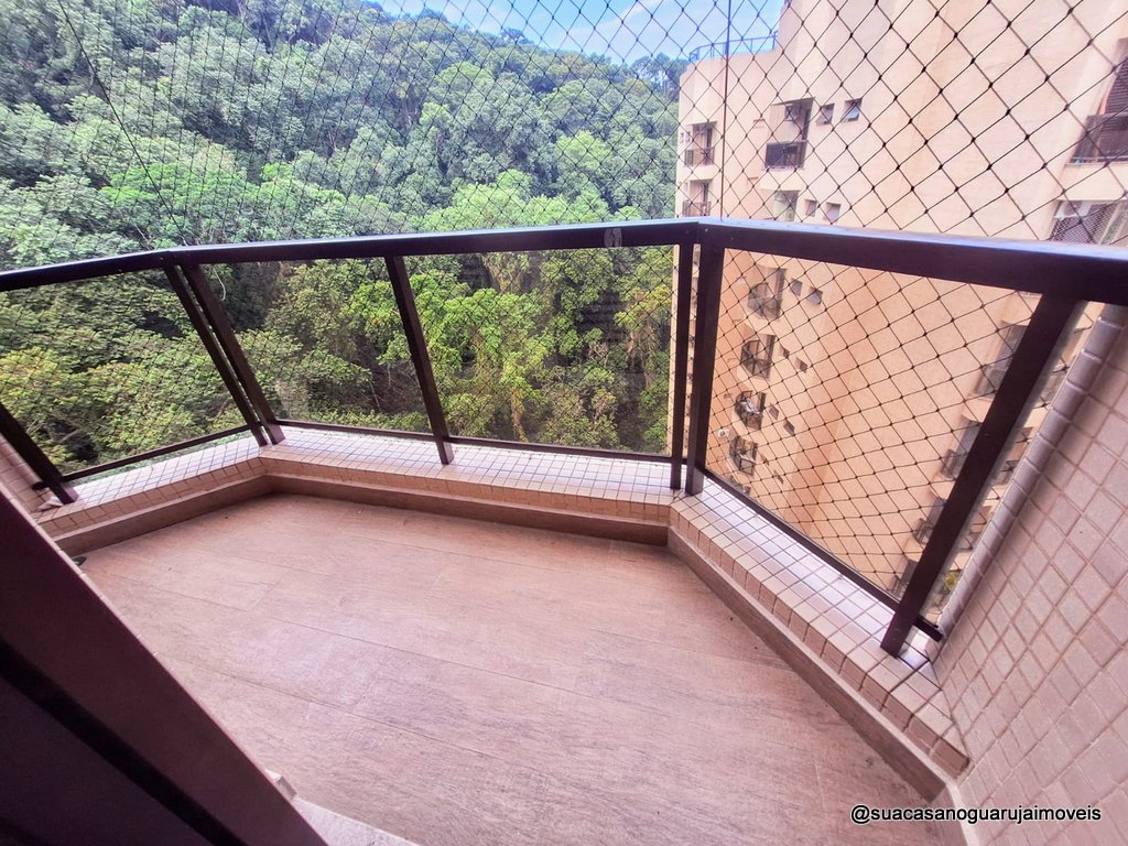 cobertura venda com 3 Quartos e 6 banheiros  280 m² por R 1.200.00 pitangueiras guaruja  