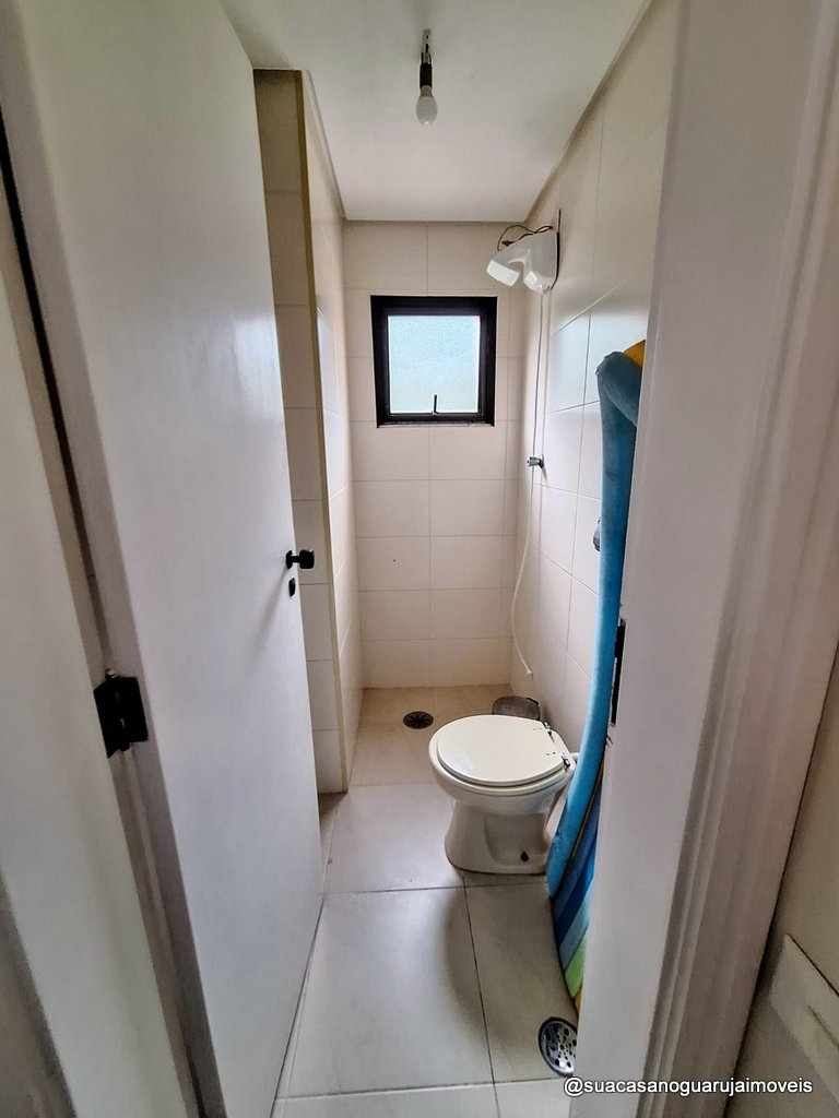 cobertura venda com 3 Quartos e 6 banheiros  280 m² por R 1.200.00 pitangueiras guaruja  