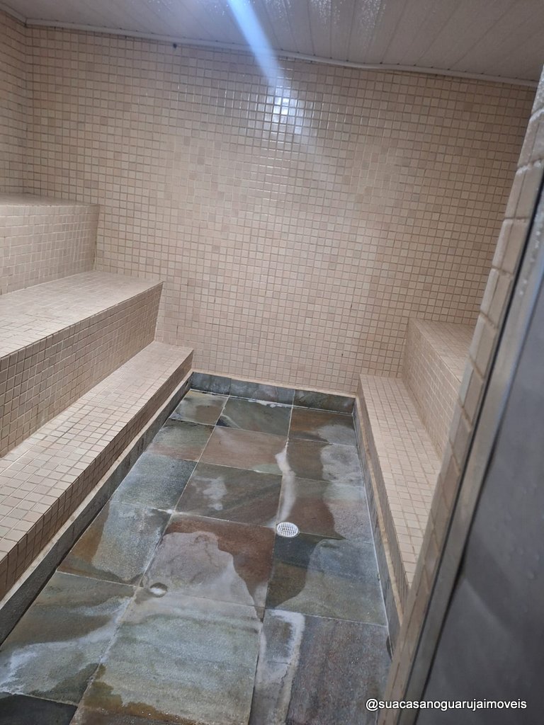 cobertura venda com 3 Quartos e 6 banheiros  280 m² por R 1.200.00 pitangueiras guaruja  