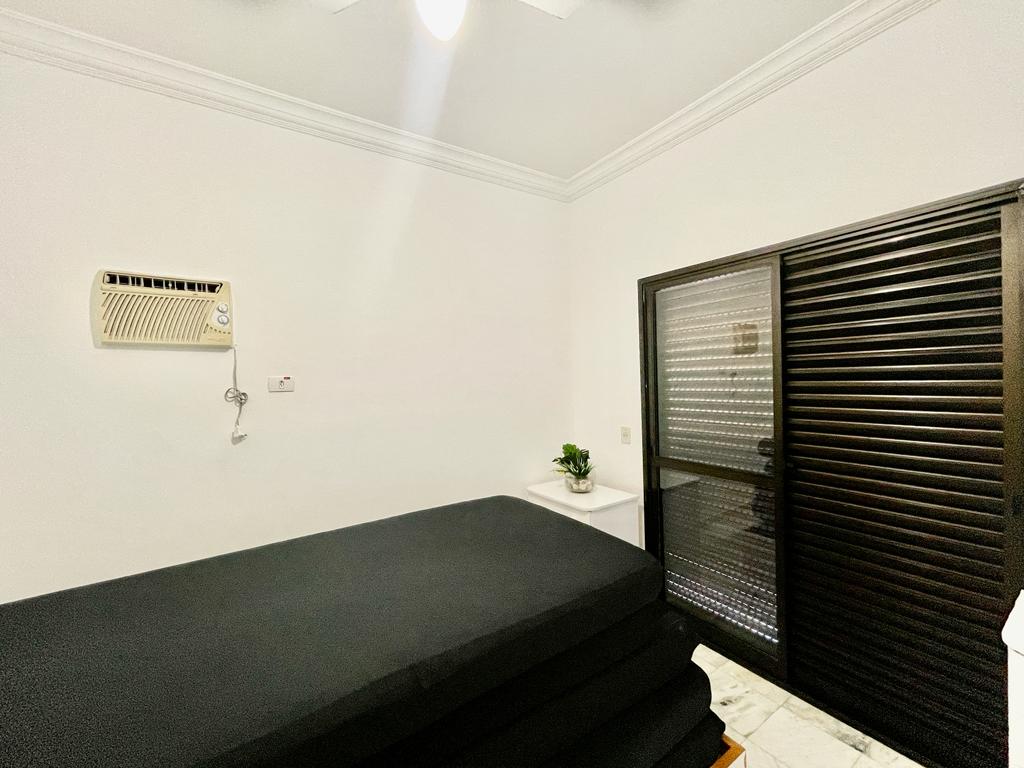 Cobertura à Venda na Praia das Pitangueiras Guarujá - 186m², Piscina Privativa, 100m do Mar cod R3505590