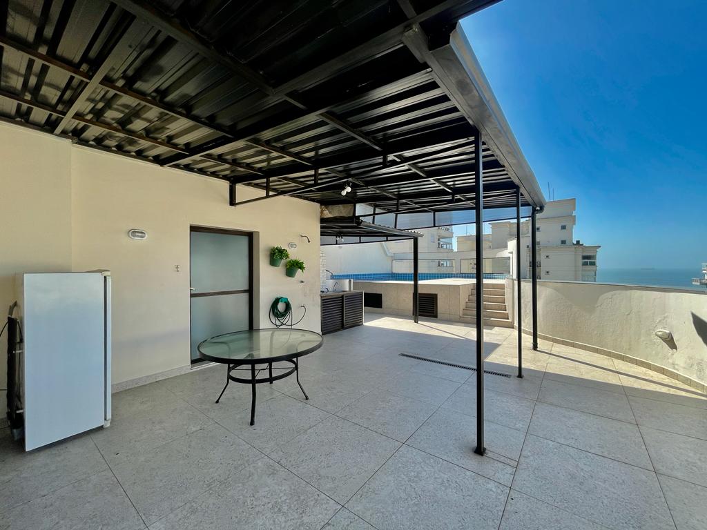 Cobertura à Venda na Praia das Pitangueiras Guarujá - 186m², Piscina Privativa, 100m do Mar cod R3505590