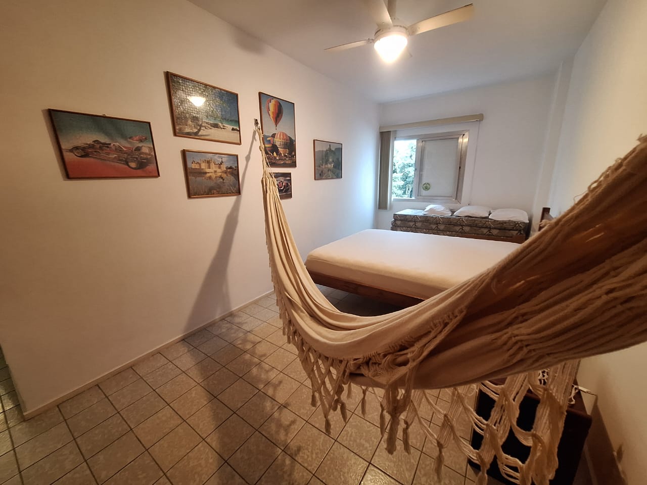 Apartamento com 2 Quartos e 2 banheiros à Venda, 90 m² por R$ 450.000