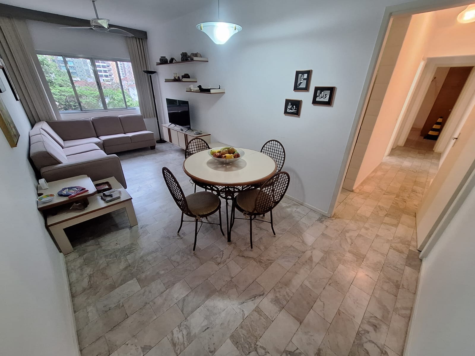 Apartamento com 2 Quartos e 2 banheiros à Venda, 90 m² por R$ 450.000