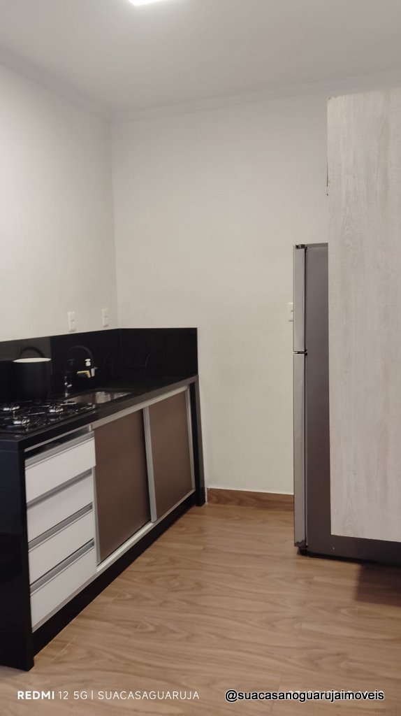 Apartamento Mobiliado à Venda com 1 Dormitório e Sacada na Praia da Enseada – Próximo ao Rufinos, Guarujá cod R4937290