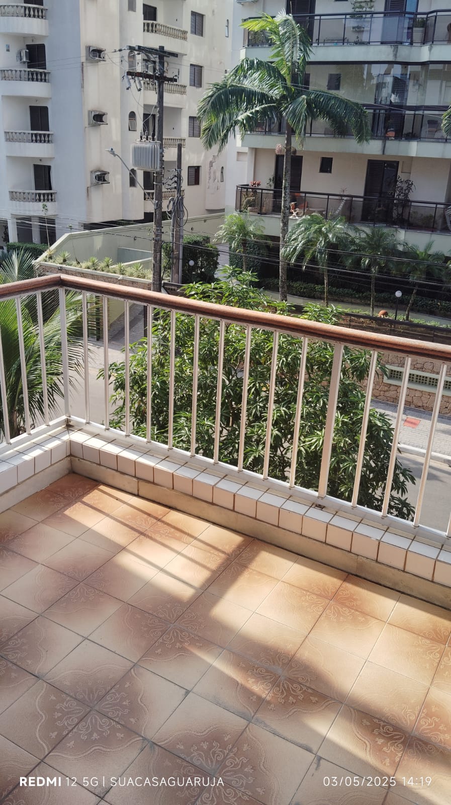 Apartamento Mobiliado à Venda com 1 Dormitório e Sacada na Praia da Enseada – região Rufinos, Guarujá cod R4937291
