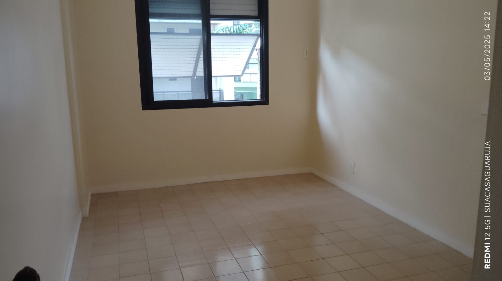 Apartamento Mobiliado à Venda com 1 Dormitório e Sacada na Praia da Enseada – região Rufinos, Guarujá cod R4937291