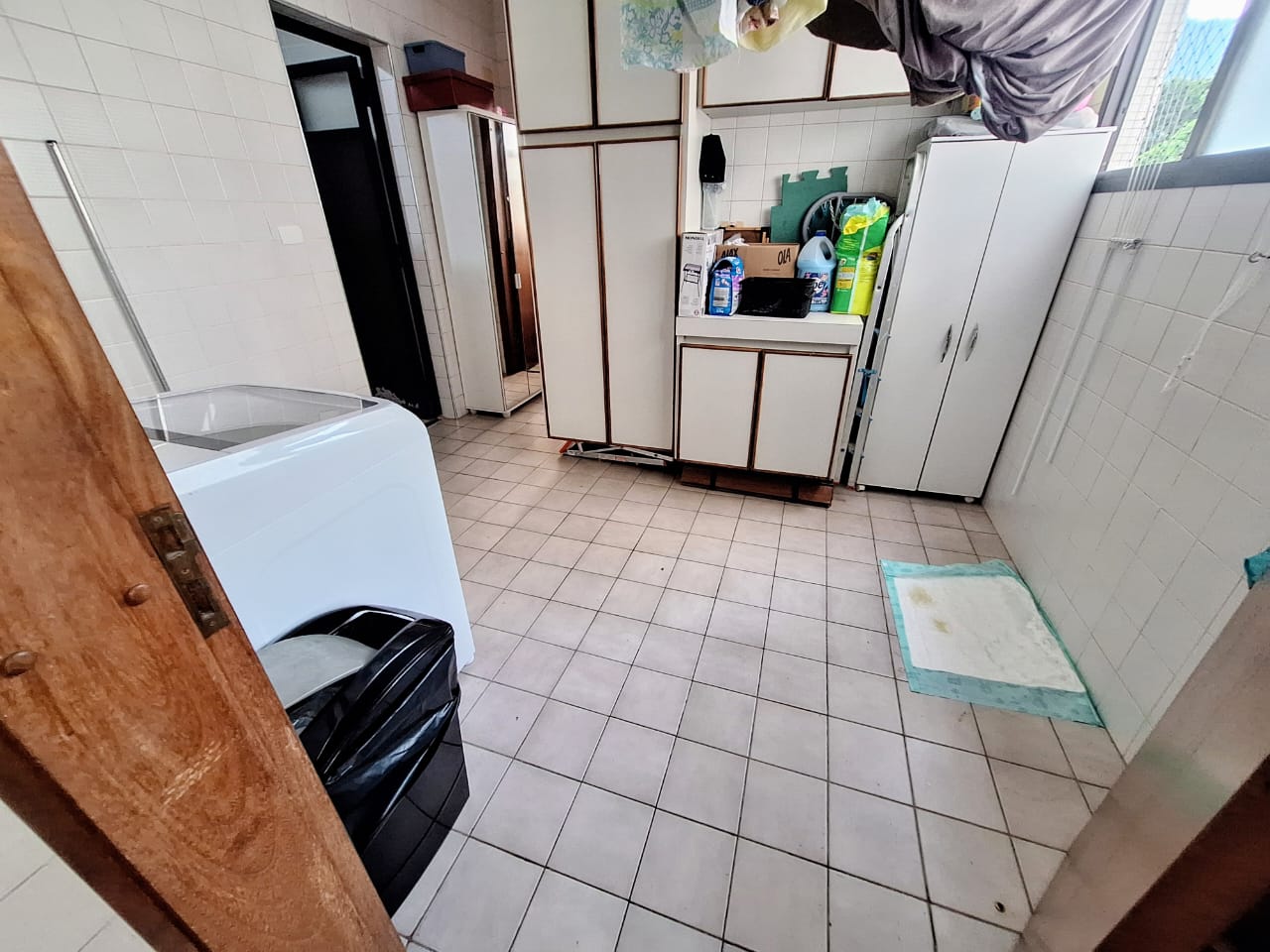 Apartamento à venda 3 Quartos  1 suite  2 vagas ,137m² - Pitangueiras  Guaruja cod R0324315