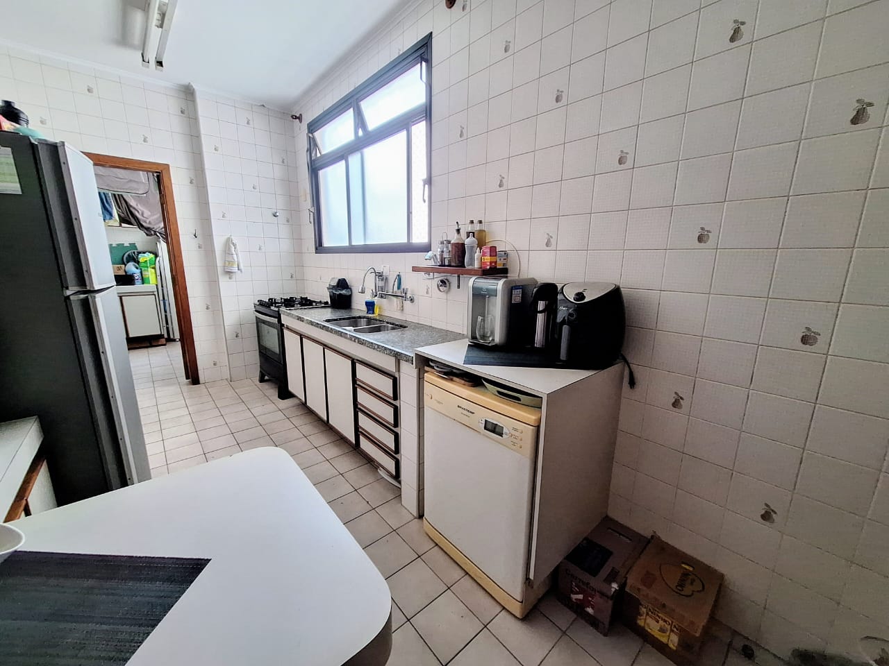 Apartamento à venda 3 Quartos  1 suite  2 vagas ,137m² - Pitangueiras  Guaruja cod R0324315