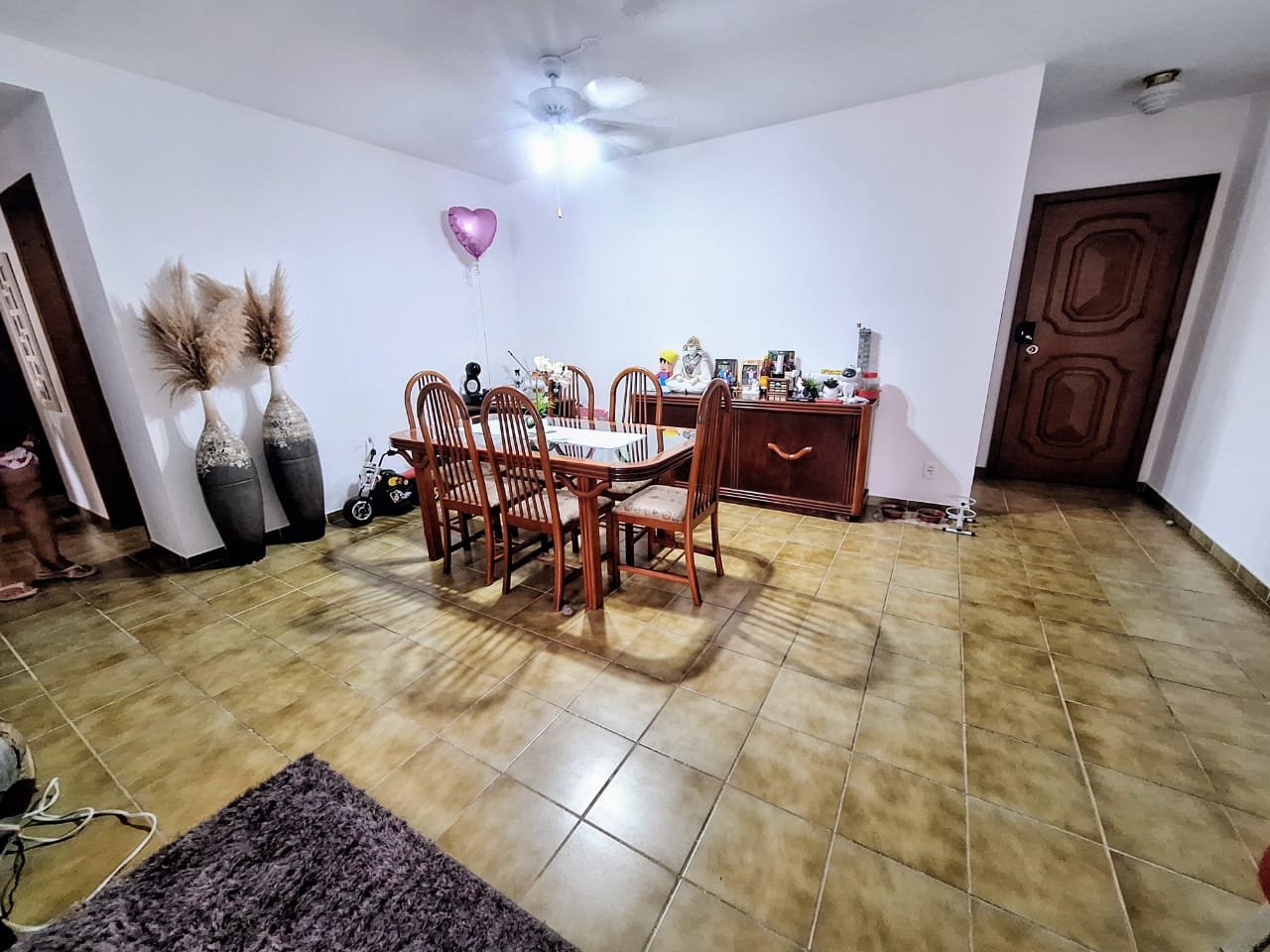Apartamento à venda 3 Quartos  1 suite  2 vagas ,137m² - Pitangueiras  Guaruja cod R0324315