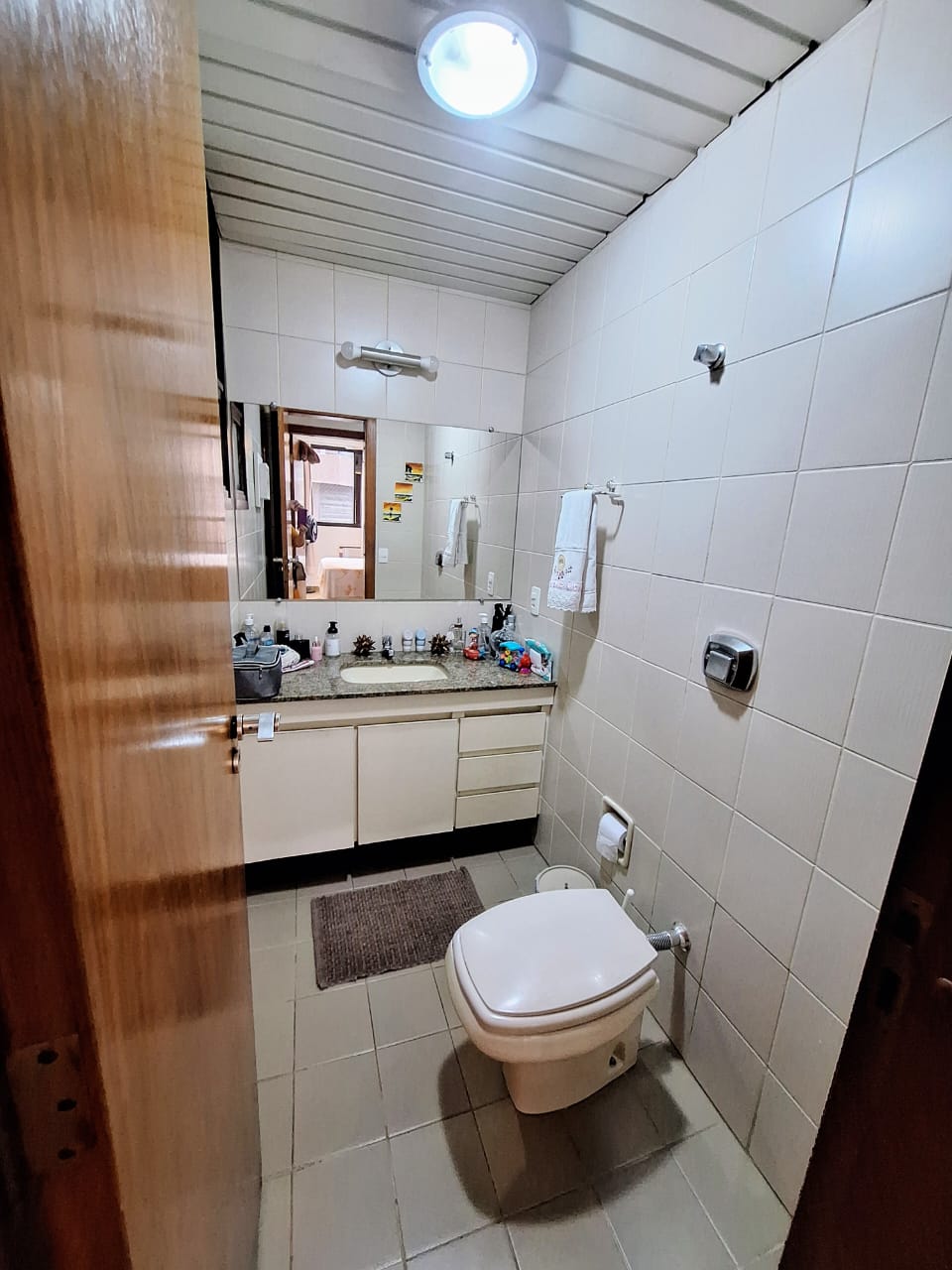 Apartamento à venda 3 Quartos  1 suite  2 vagas ,137m² - Pitangueiras  Guaruja cod R0324315