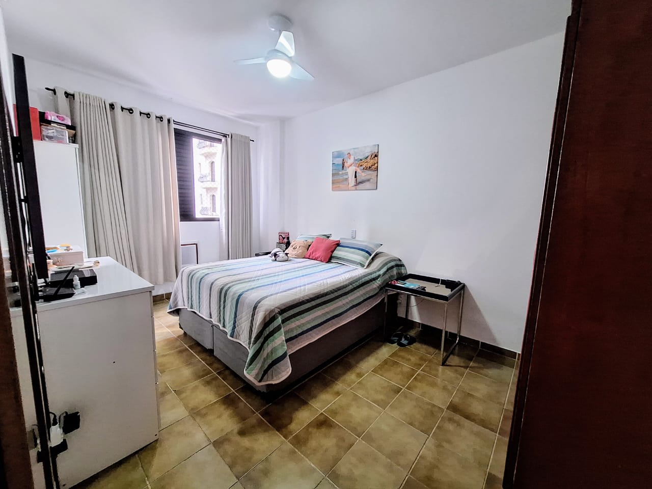 Apartamento à venda 3 Quartos  1 suite  2 vagas ,137m² - Pitangueiras  Guaruja cod R0324315