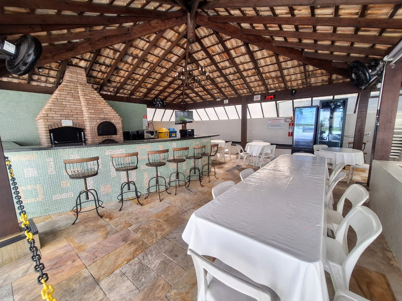 Apartamento à venda 3 Quartos  1 suite  2 vagas ,137m² - Pitangueiras  Guaruja cod R0324315
