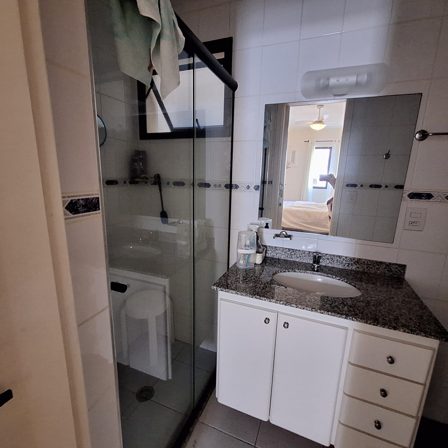 Apartamento Refomado com 2 dormtórios