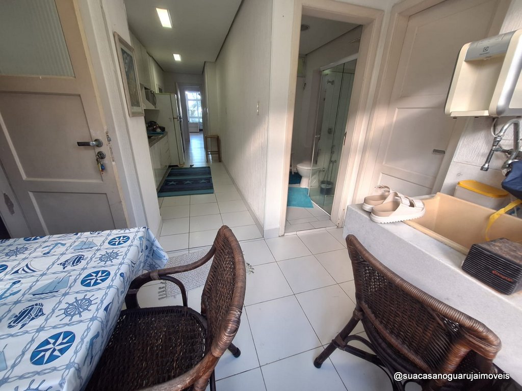 Apartamento Reformado com Vista Mar 3 dormitorios 1 suite Pitangueiras guaruja cod R54376291