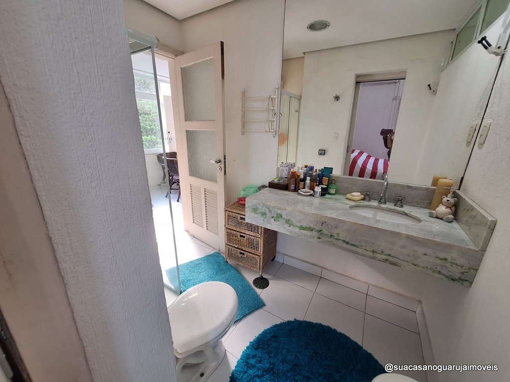 Apartamento Reformado com Vista Mar 3 dormitorios 1 suite Pitangueiras guaruja cod R54376291