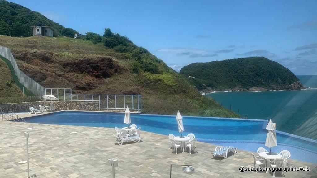 Apartamento com Vista Mar à Venda – 2 Suítes e Lazer Completo no Penhasco das Tartarugas Guarujá – 80m² e 2 Vagas – AP5081012V
