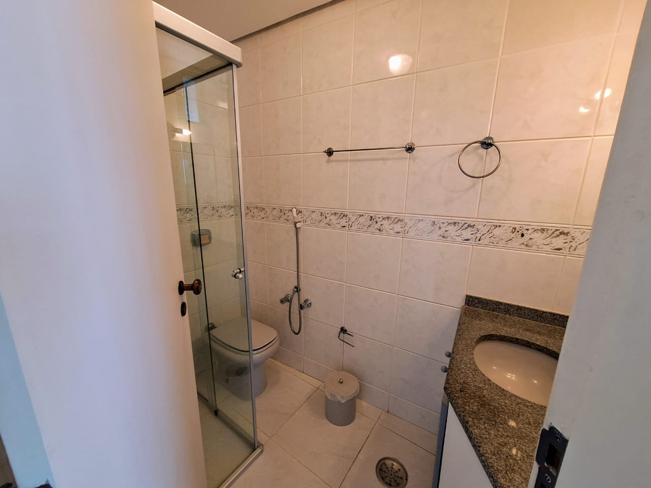 apartamento venda 3 dormitorios 1 suite 1 vaga Pitangueiras - Guarujá - SP  R3022476