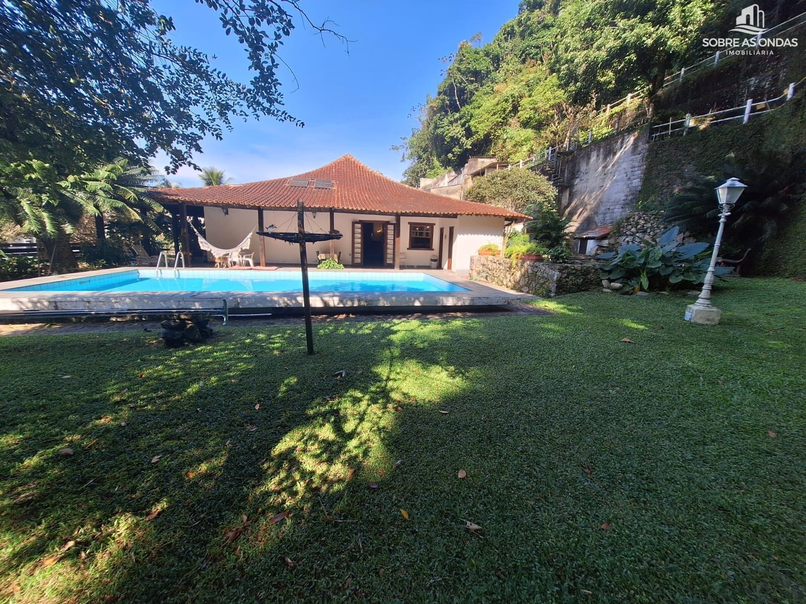 Casa à venda com 6 quartos, 762m² - Foto 3