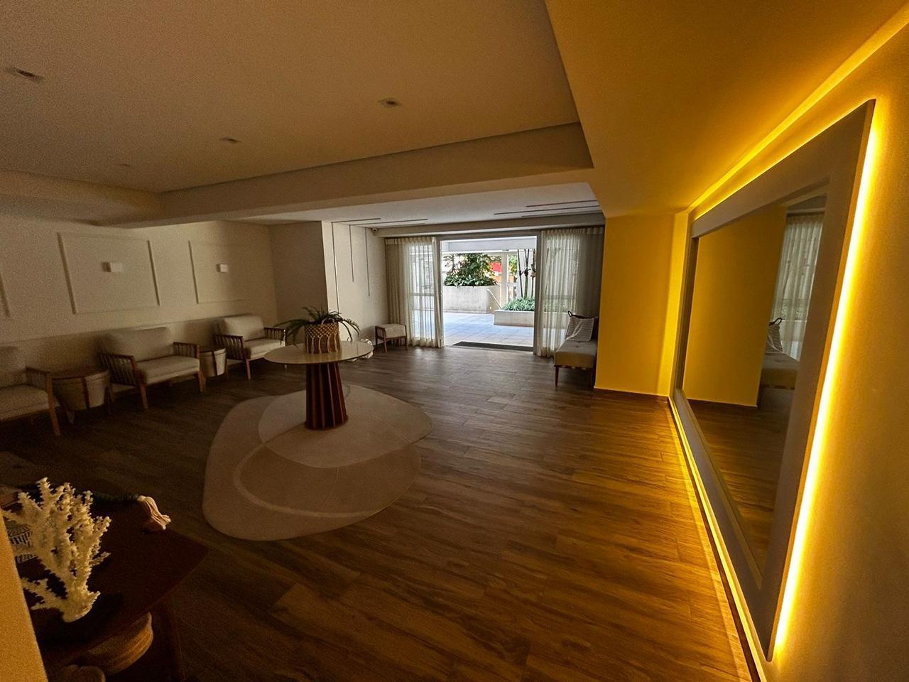 Apartamento  2 dormitórios à venda, 66 m² por R$ 600.000,00 - Loteamento João Batista Julião - Guarujá/SP 368321222V