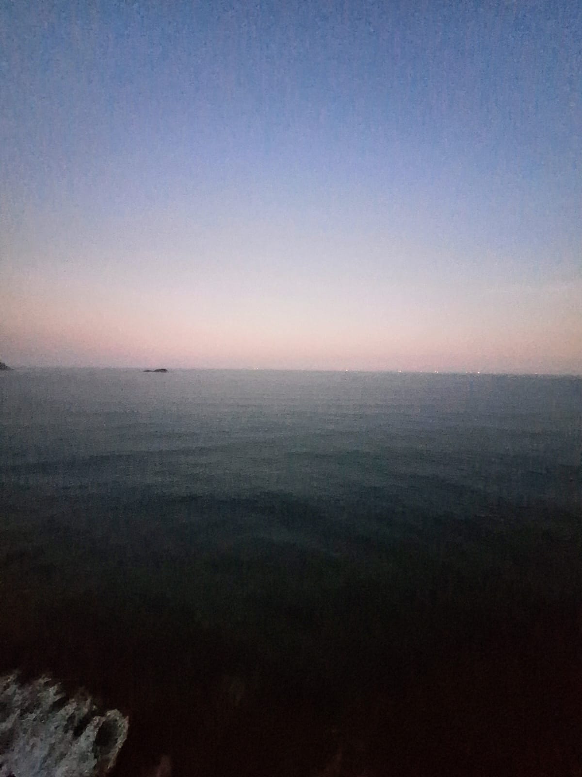 Apartamento Reformado com Vista Total Mar 3 dormitórios - Pitangueiras