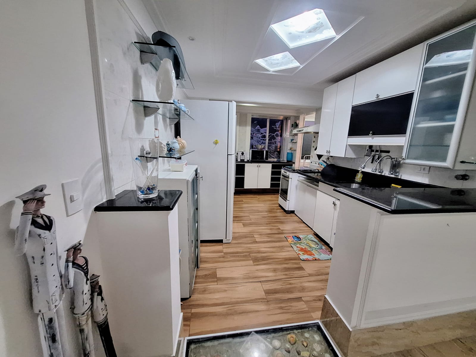 Apartamento Reformado com Vista Total Mar 3 dormitórios - Pitangueiras