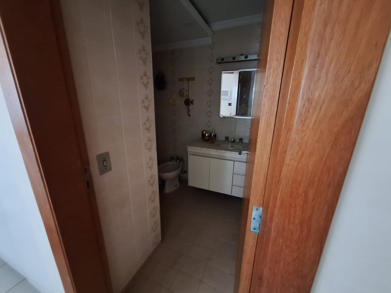 Apartamento Vista Mar com 3 dormitórios Pitangueira - Guarujá