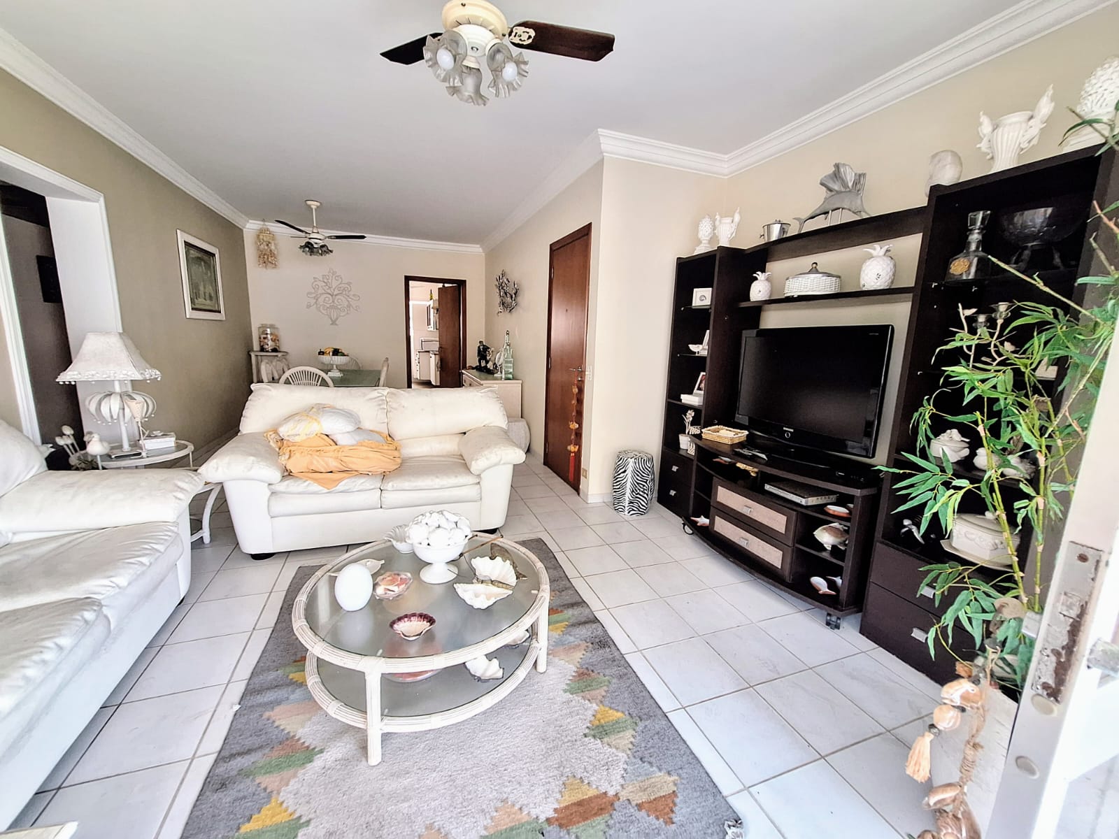 Apartamento Vista Mar com 3 dormitórios Pitangueira - Guarujá